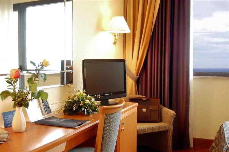 Delfino Hotel Taranto