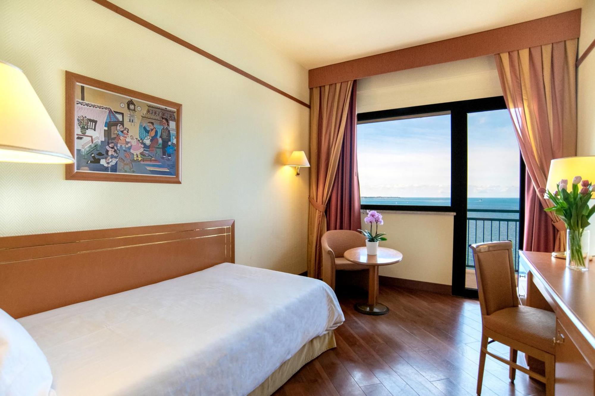 Delfino 4* Taranto