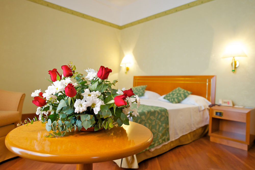 Delfino Hotel Taranto